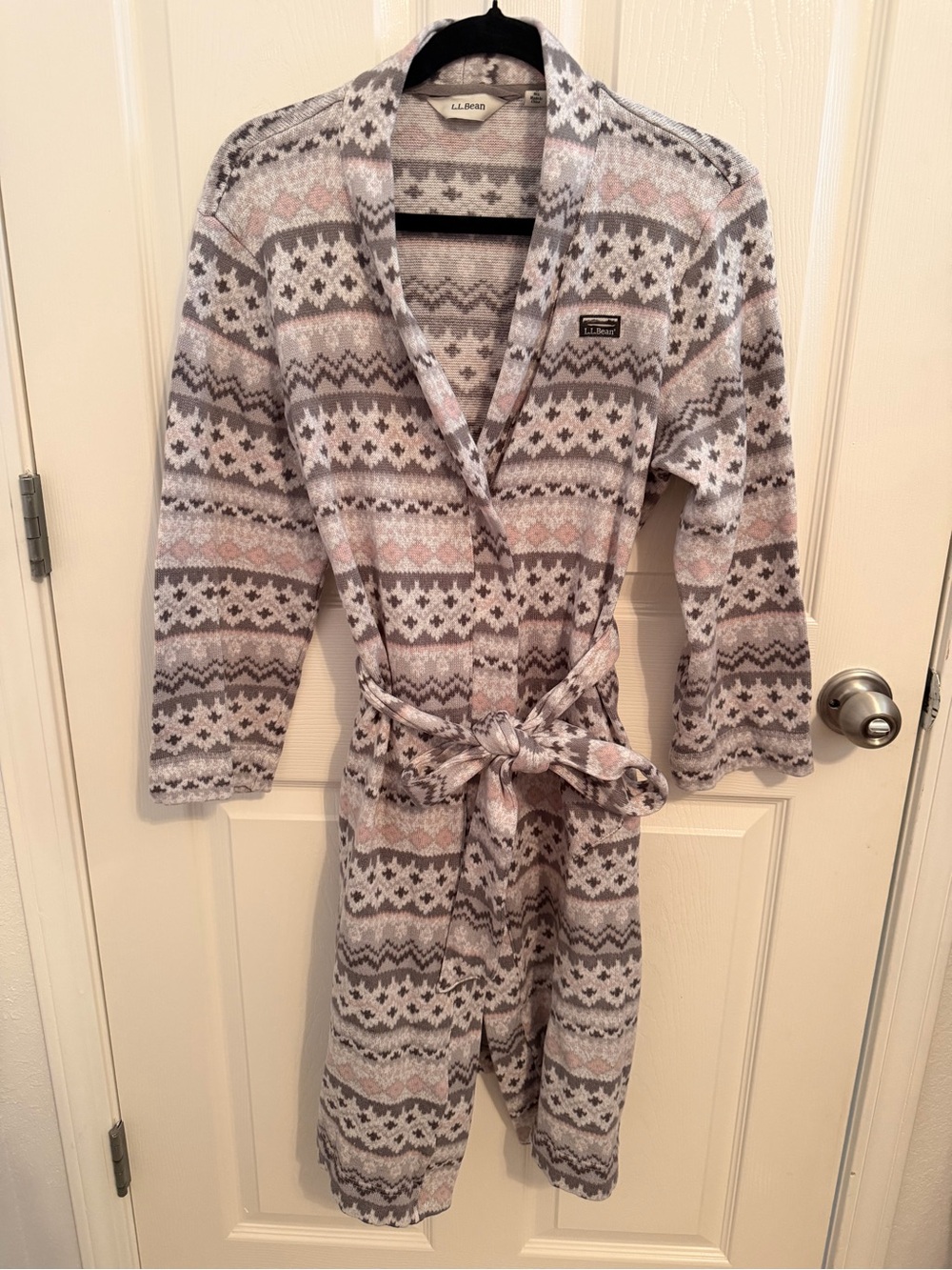 L.L. Bean Gray and Blush Geometric Shawl-Collar Robe